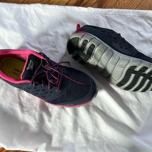 Steel toe shoes Reebok used good condición